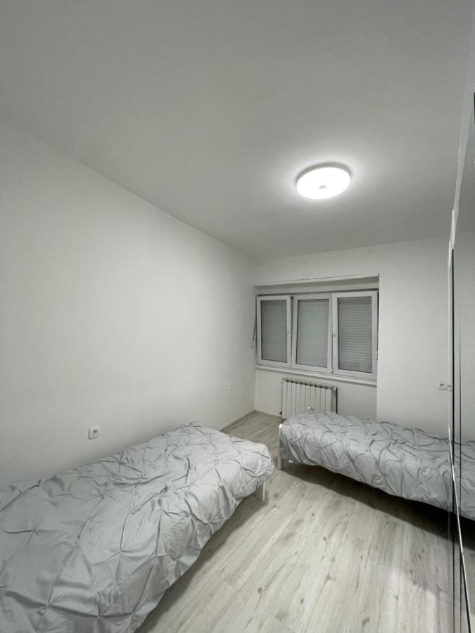 Modern & Cozy 2-Bedroom Vacation Home In סראייבו מראה חיצוני תמונה